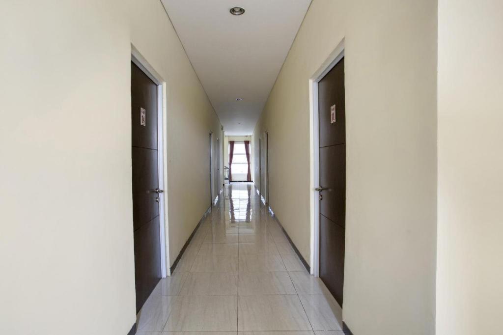 Reddoorz Syariah Near Transmart Mall Palembang Luaran gambar