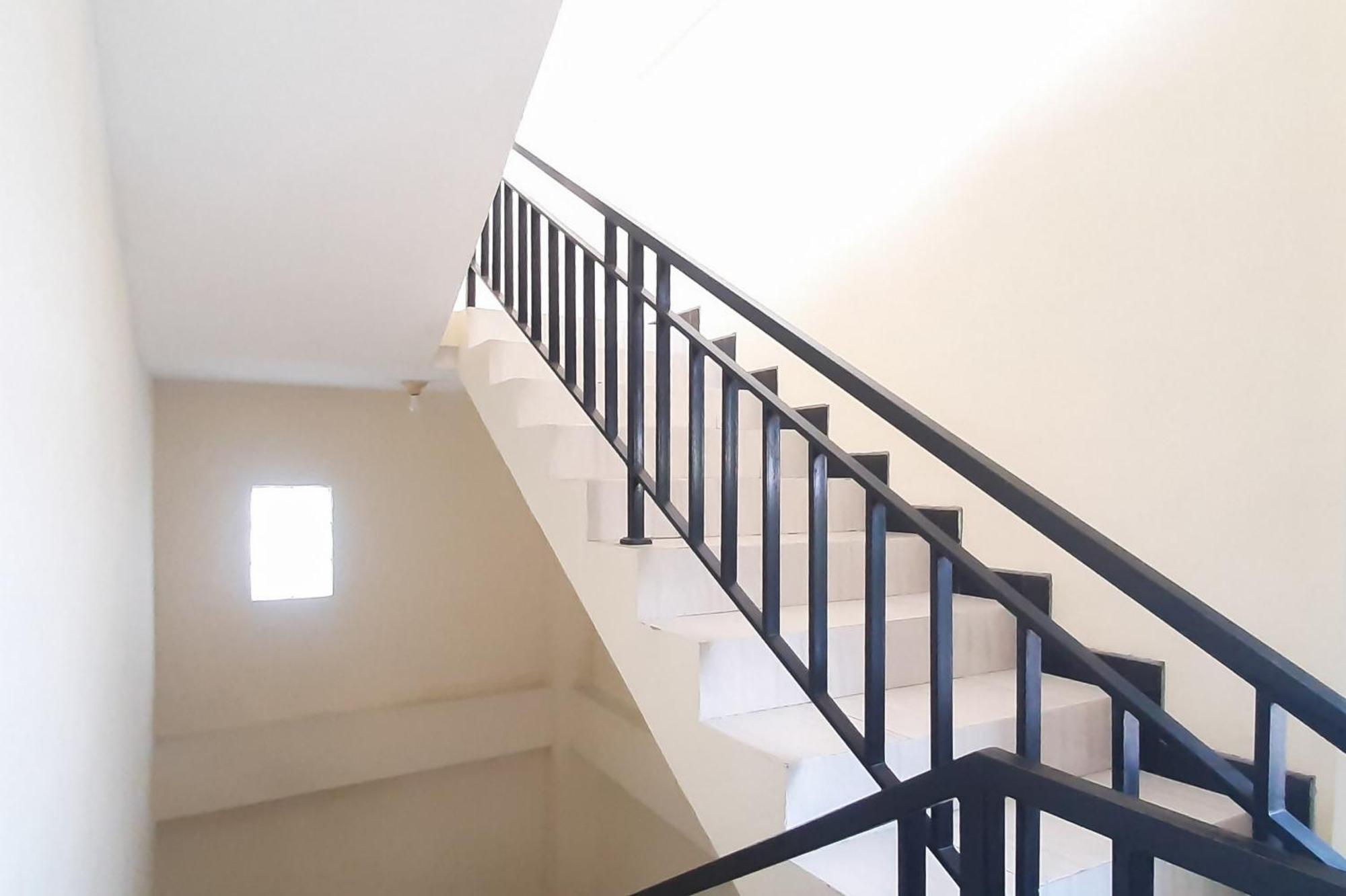 Reddoorz Syariah Near Transmart Mall Palembang Luaran gambar