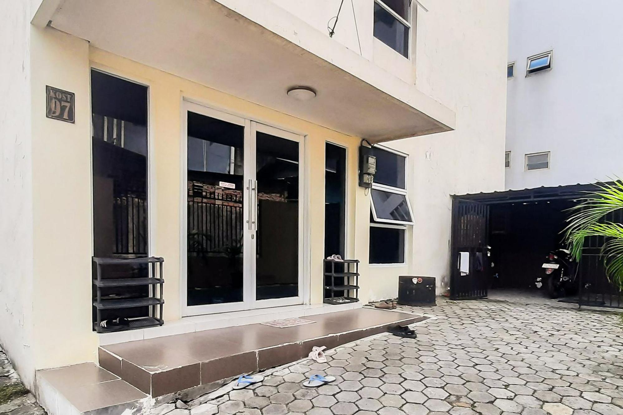 Reddoorz Syariah Near Transmart Mall Palembang Luaran gambar