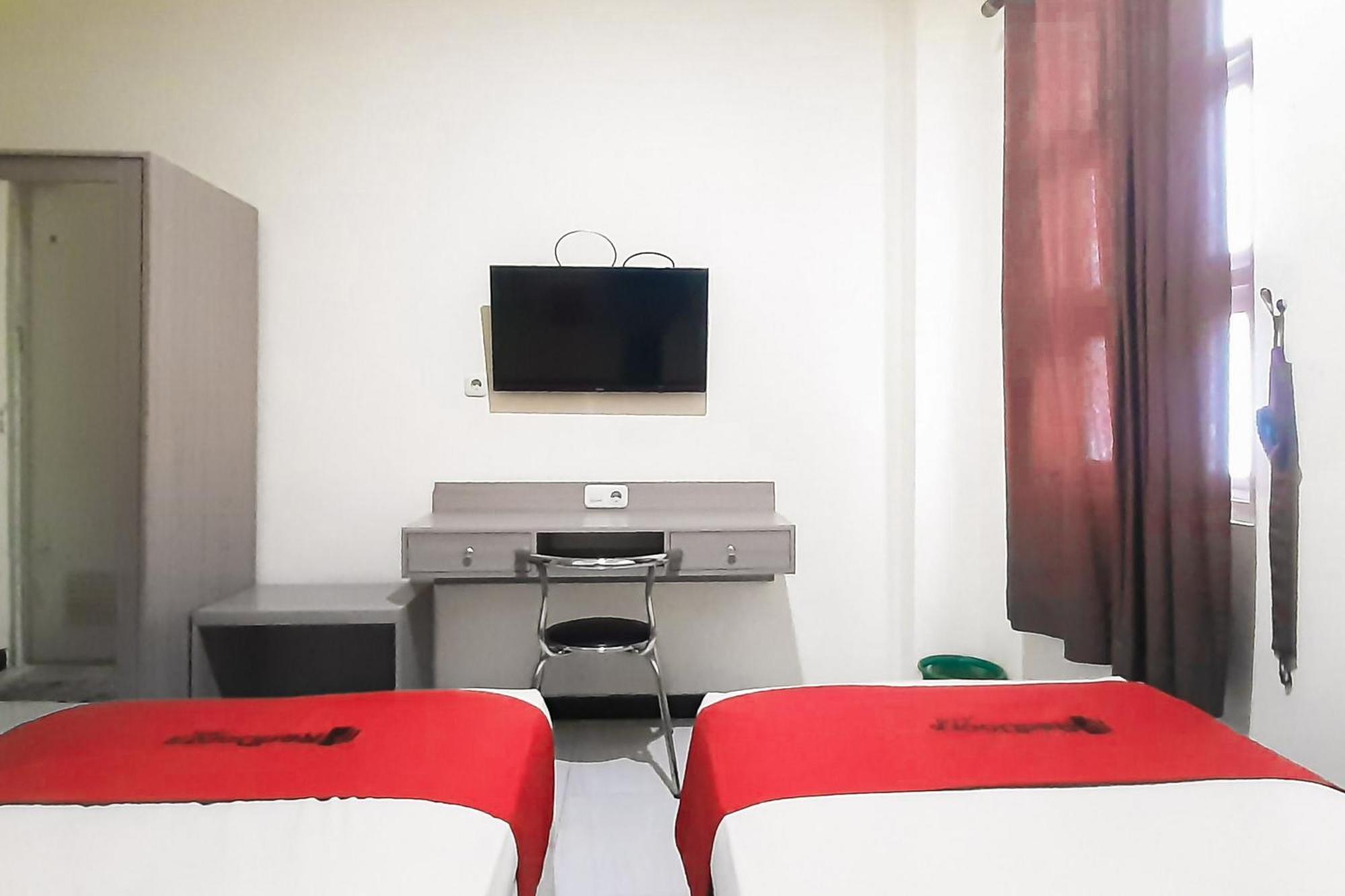 Reddoorz Syariah Near Transmart Mall Palembang Luaran gambar