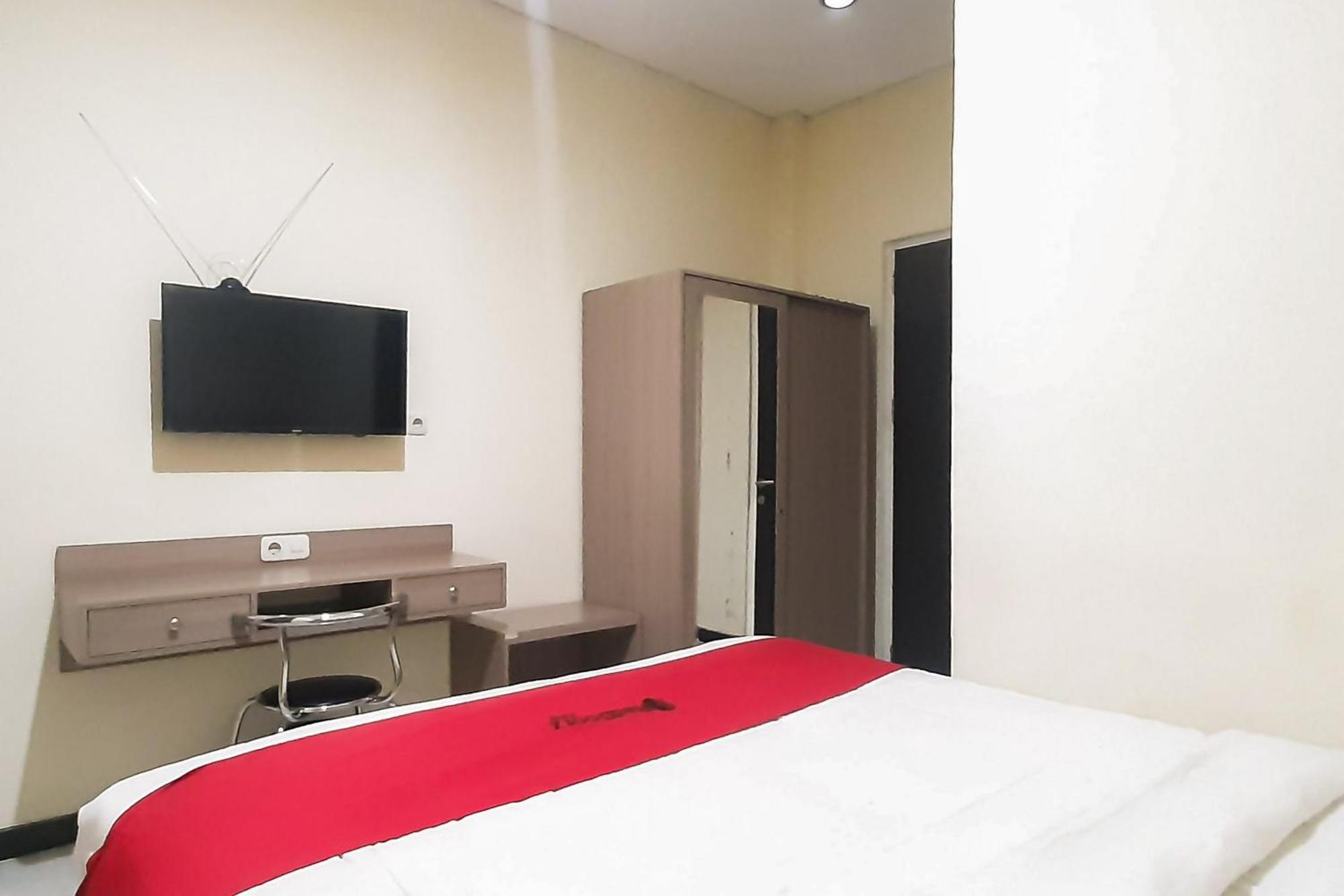 Reddoorz Syariah Near Transmart Mall Palembang Luaran gambar
