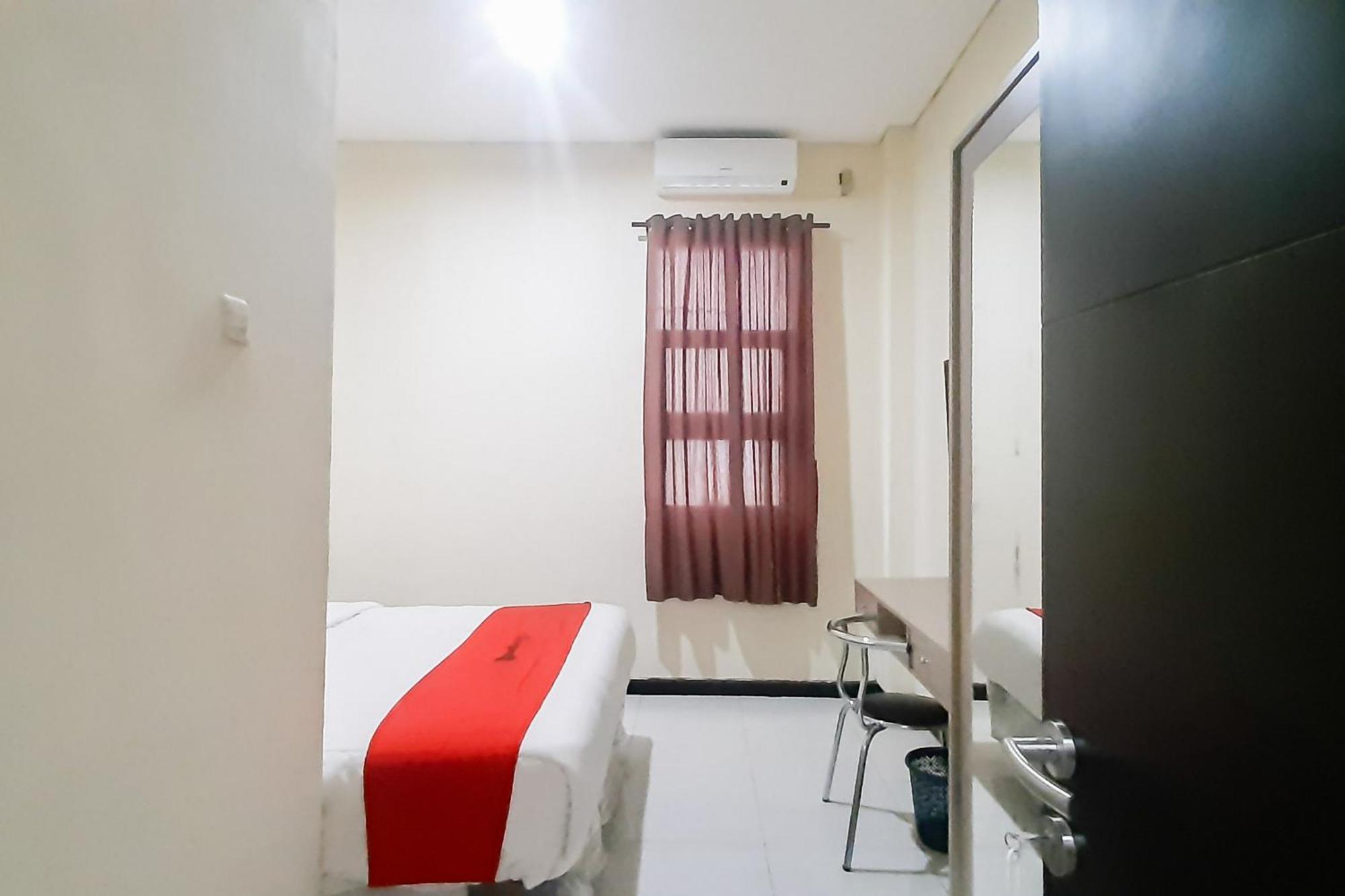 Reddoorz Syariah Near Transmart Mall Palembang Luaran gambar